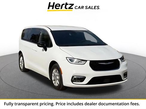Used 2025 Chrysler Pacifica Select FWD image 1