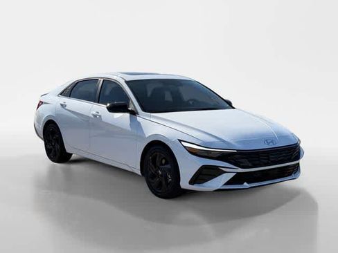 New 2026 Hyundai Elantra SEL Sport FWD image 7