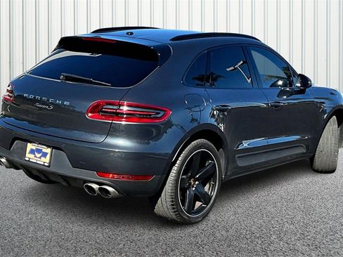 Used 2017 Porsche Macan S image 25