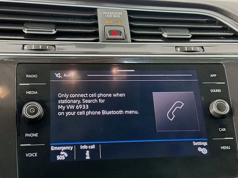 Used 2021 Volkswagen Tiguan S image 14