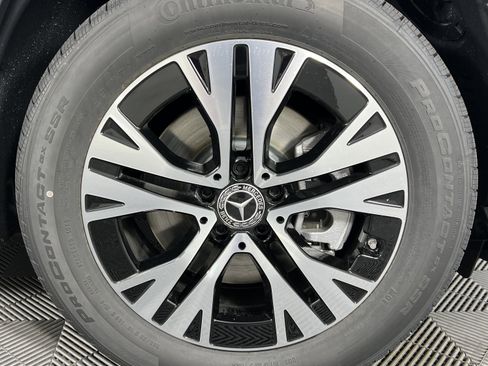 New 2025 Mercedes-Benz GLA 250 4MATIC image 15