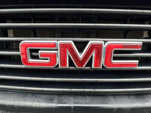 Used 2017 GMC Savana 2500 RWD image 25