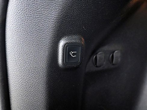 Used 2021 Jeep Cherokee Trailhawk w/ Trailer Tow Group image 32