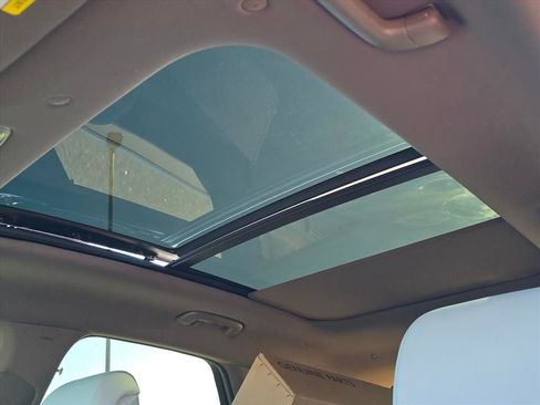 New 2026 Genesis GV70 2.5T Advanced image 16