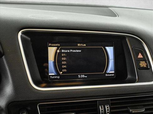 Used 2016 Audi Q5 2.0T Premium image 15