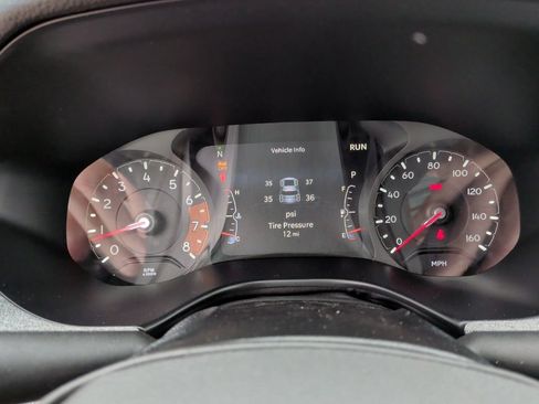 New 2026 Jeep Compass Latitude AWD/4WD image 18