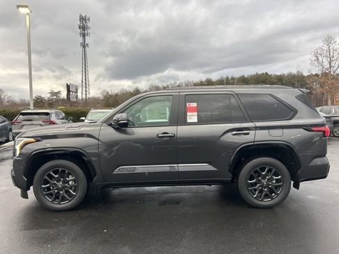 New 2026 Toyota Sequoia Platinum image 8