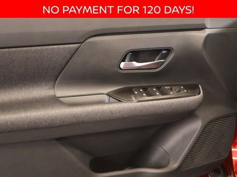 New 2026 Nissan Kicks SV w/ SV Premium Package image 9