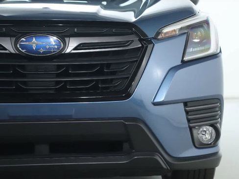Used 2023 Subaru Forester Limited image 6
