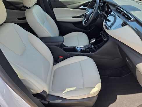 Used 2023 Buick Encore GX Select FWD image 31
