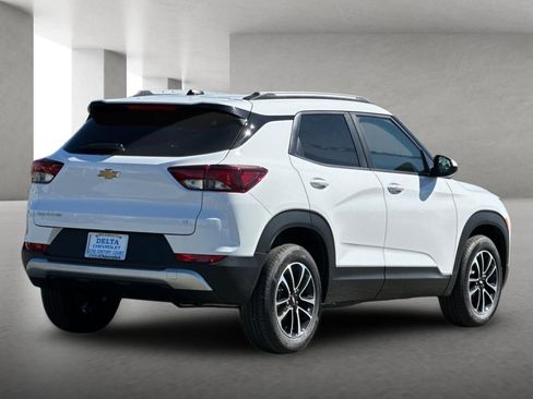 New 2026 Chevrolet TrailBlazer LT image 4