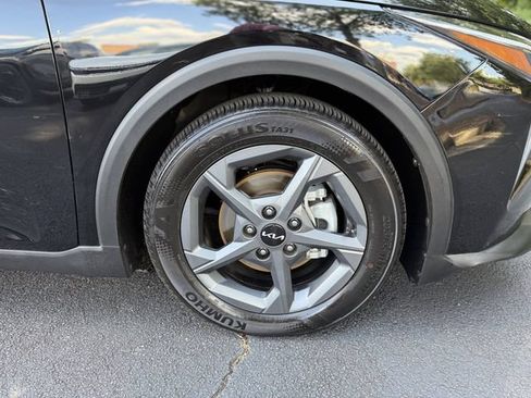 Used 2025 Kia K4 FWD image 40