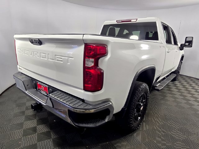 Used 2021 Chevrolet Silverado 2500 LT w/ Z71 Off-Road Package AWD/4WD image 9