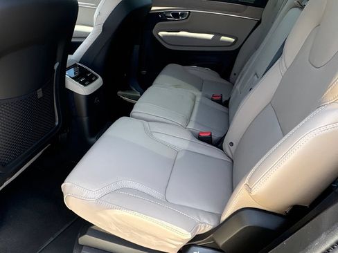 New 2026 Volvo XC90 T8 Ultra w/ Protection Package Premier AWD/4WD image 22