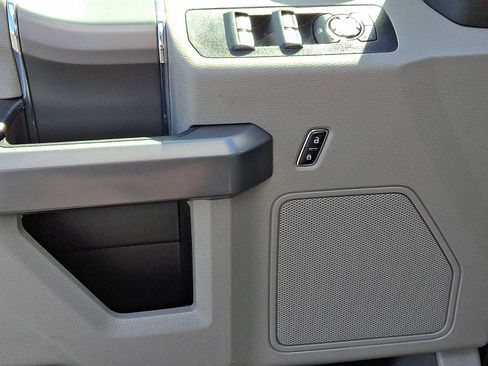 Certified 2018 Ford F150 XLT w/ Equipment Group 302A Luxury image 12