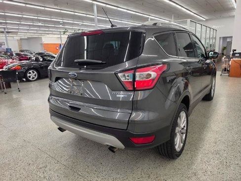 Used 2017 Ford Escape Titanium AWD/4WD image 4