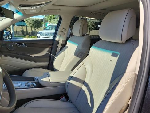 Used 2022 Genesis GV80 2.5T w/ Advanced Package 02 image 11