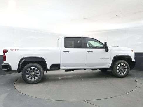 New 2026 Chevrolet Silverado 2500 Custom w/ Custom Value Package AWD/4WD image 6