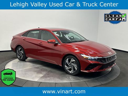 Certified 2025 Hyundai Elantra SEL FWD image 1