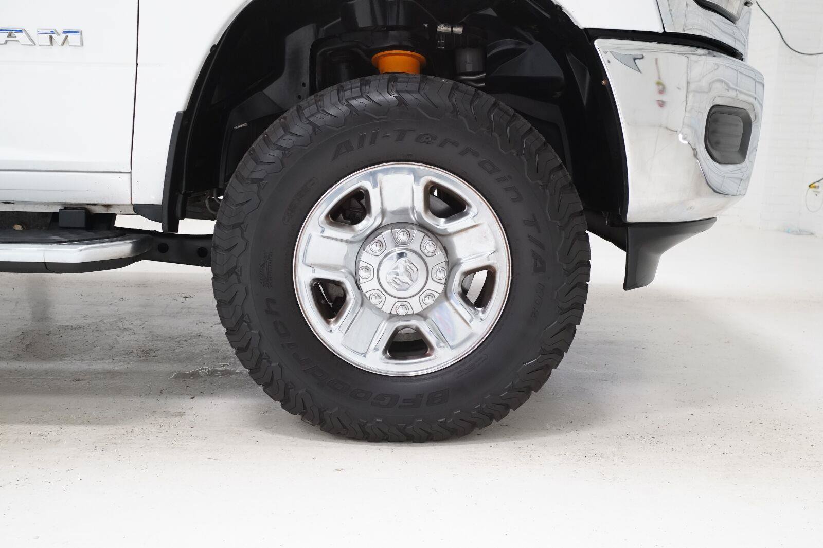 Used 2022 RAM 2500 Big Horn AWD/4WD image 30