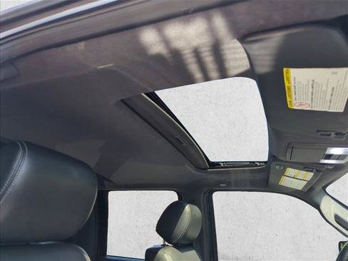 Used 2014 Ford F250 Lariat w/ Lariat Ultimate Package AWD/4WD image 27