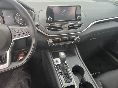 Used 2022 Nissan Altima 2.5 S image 8