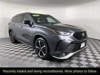 Used 2021 Toyota Highlander XSE AWD/4WD video 1