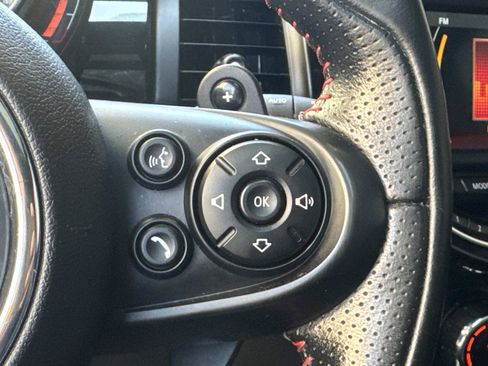 Used 2019 MINI Cooper S w/ Signature Upholstery Package FWD image 13