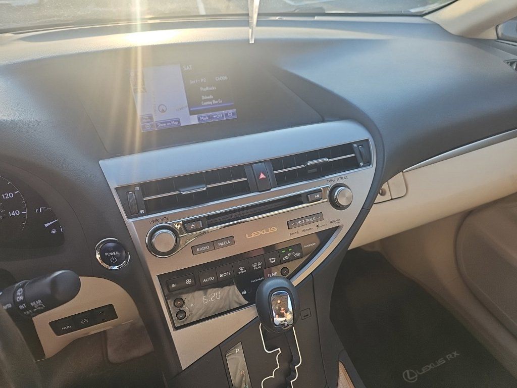 Used 2014 Lexus RX 450h AWD image 13