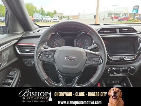 Used 2023 Chevrolet TrailBlazer RS w/ Convenience Package AWD/4WD image 21