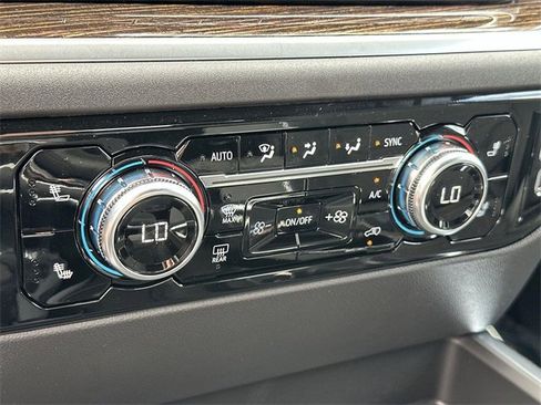 New 2026 GMC Sierra 1500 Elevation w/ LPO, Elevation Black Package image 11