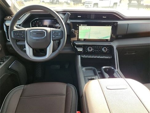 New 2026 GMC Sierra 2500 Denali w/ Max Trailering Package image 11