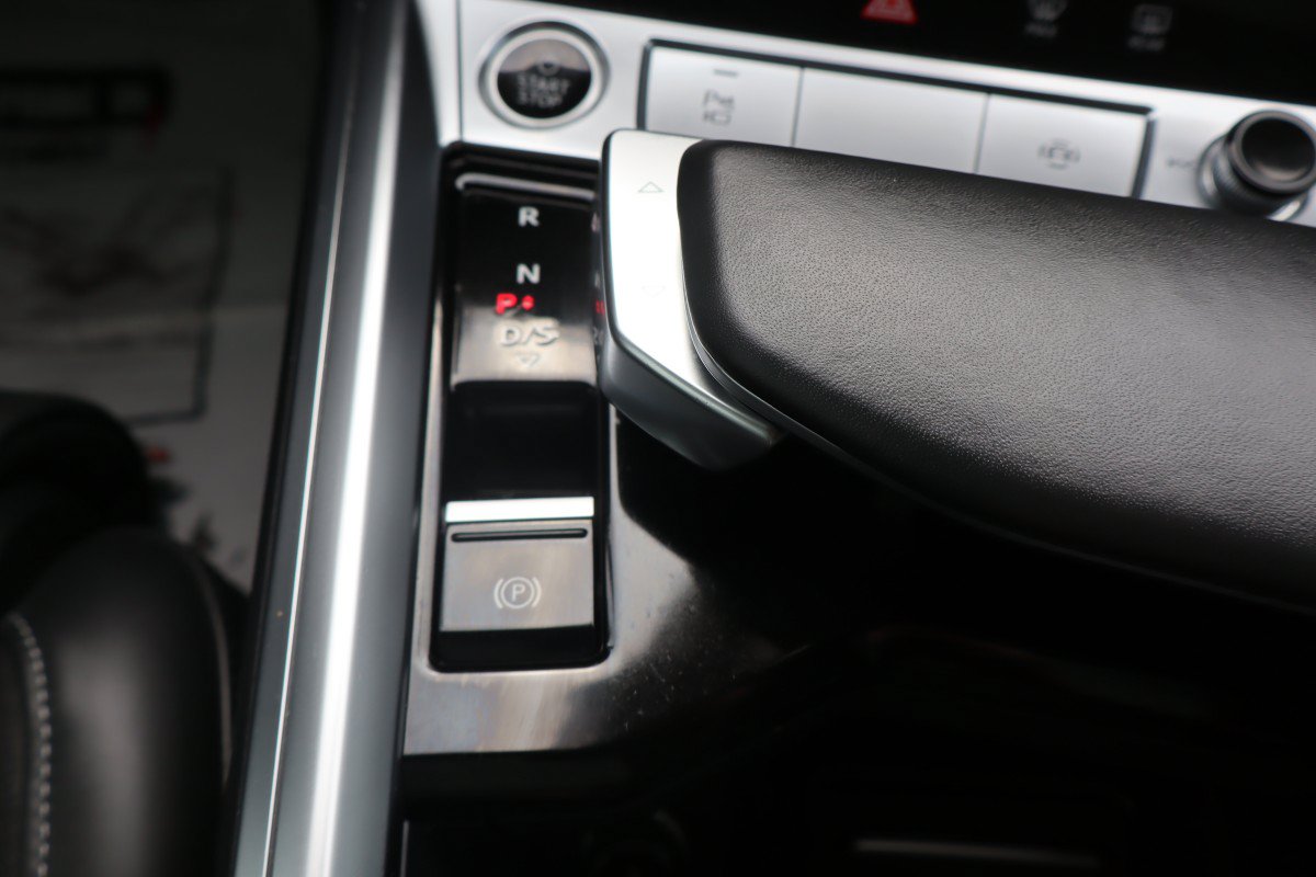 Used 2021 Audi e-tron Prestige w/ Prestige Package AWD/4WD image 20