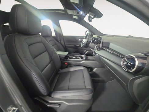 Certified 2025 Chevrolet Equinox LT w/ Convenience Package II image 15