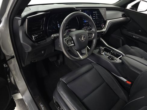 Used 2025 Lexus TX 350 AWD w/ Technology Package image 16