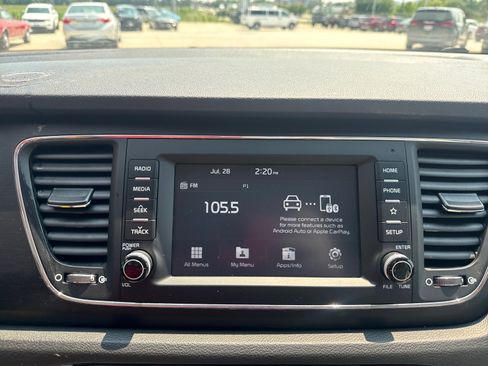 Used 2020 Kia Sedona LX FWD image 20