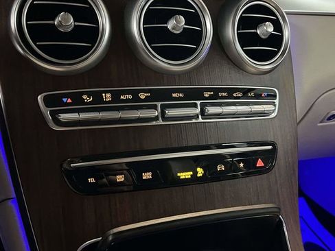 Certified 2022 Mercedes-Benz GLC 300 4MATIC image 27