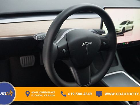 Used 2022 Tesla Model 3 Performance AWD/4WD image 19