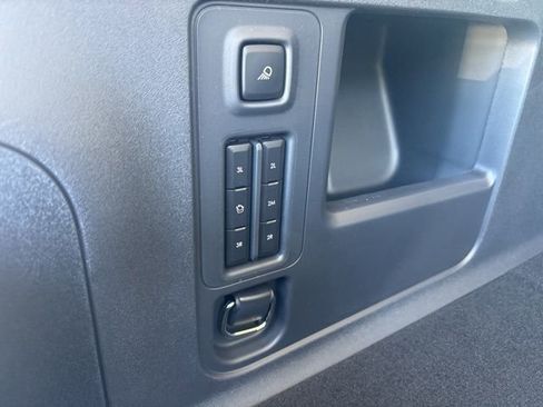 New 2026 Lincoln Navigator L Reserve AWD/4WD image 8