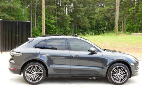 Used 2020 Porsche Macan S AWD/4WD image 33