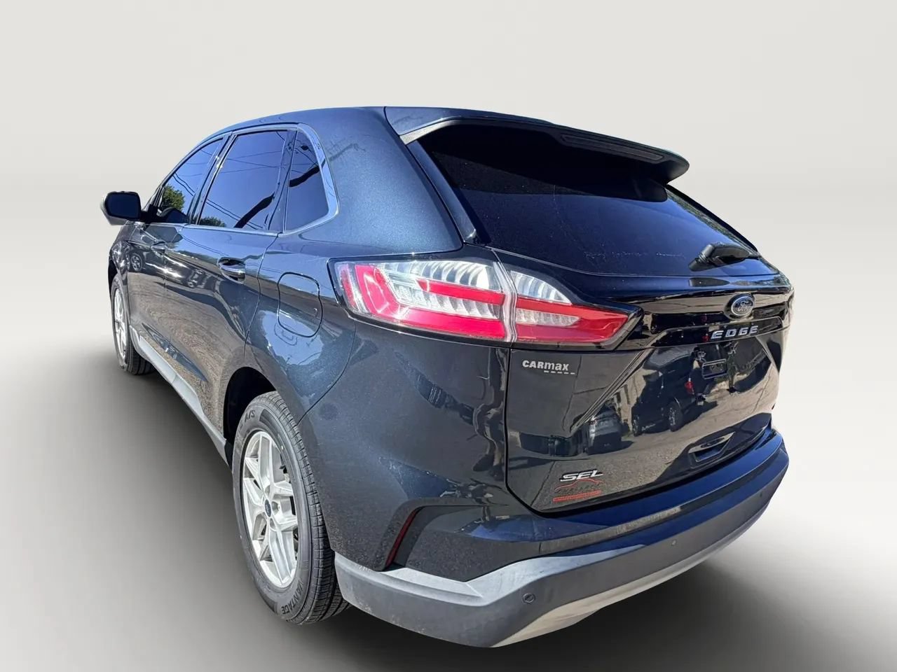 Used 2022 Ford Edge SEL w/ Convenience Package AWD/4WD image 7