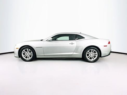 Used 2015 Chevrolet Camaro LS RWD image 4