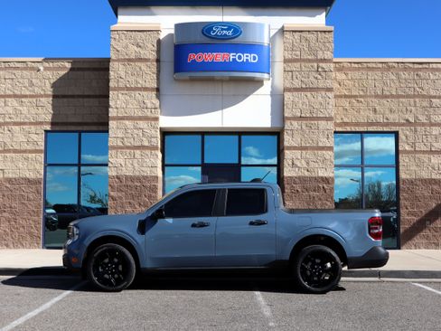 New 2026 Ford Maverick XLT w/ Black Appearance Package image 9