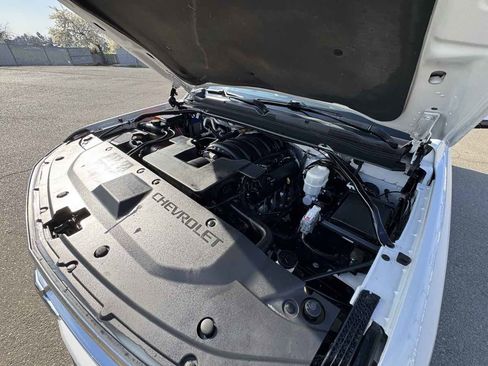 Used 2016 Chevrolet Tahoe LT w/ Luxury Package image 41