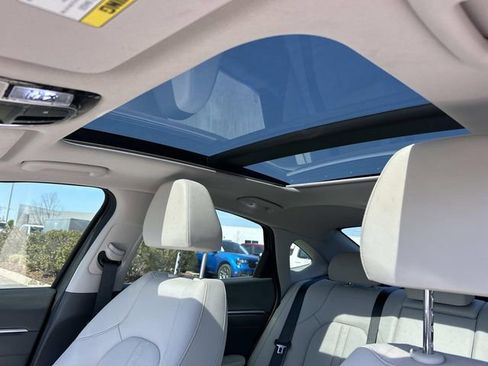 Used 2022 Hyundai Sonata Limited w/ Cargo Package image 31