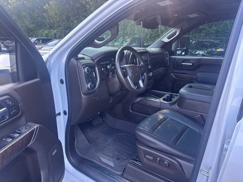 Used 2021 GMC Sierra 2500 Denali w/ Denali Ultimate Package AWD/4WD image 9