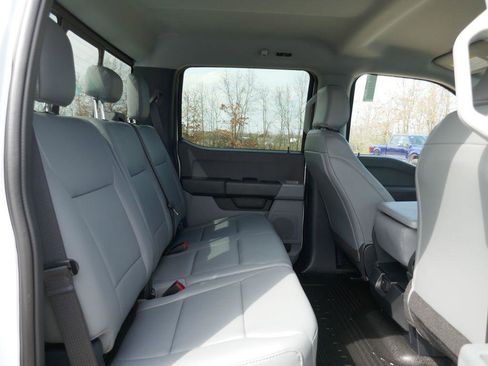 New 2026 Ford F250 XL w/ XL Off-Road Package image 13