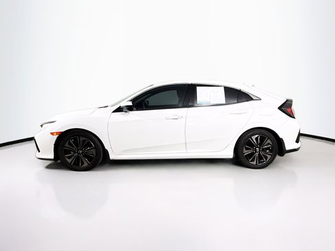 Used 2018 Honda Civic EX image 7