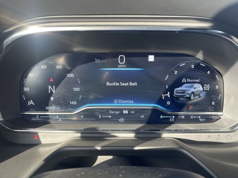 Used 2022 Chevrolet Suburban High Country w/ Max Trailering Package image 21