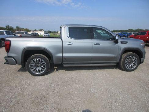 New 2026 GMC Sierra 1500 Denali Ultimate AWD/4WD image 3